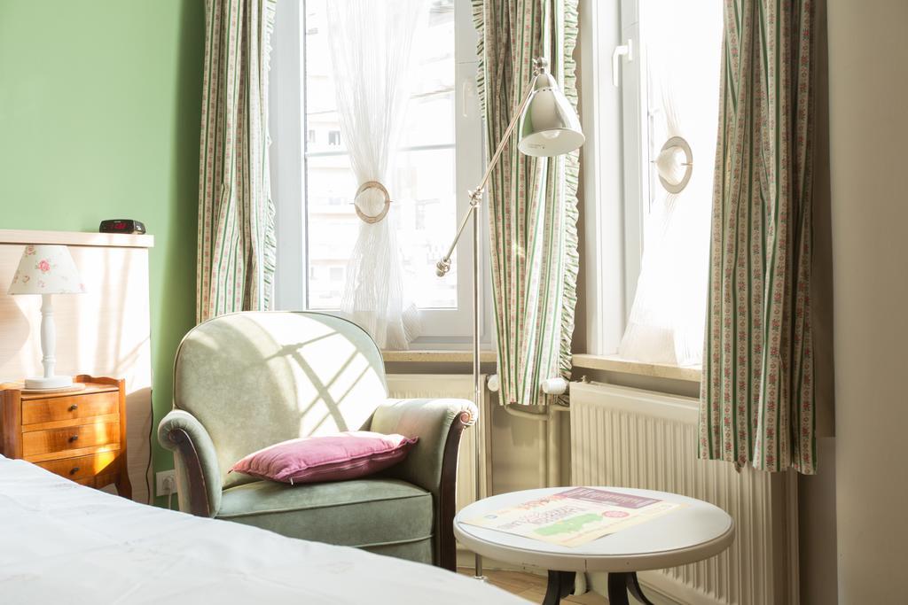 R&Breakfast Bed and Breakfast Roeselare Exteriör bild