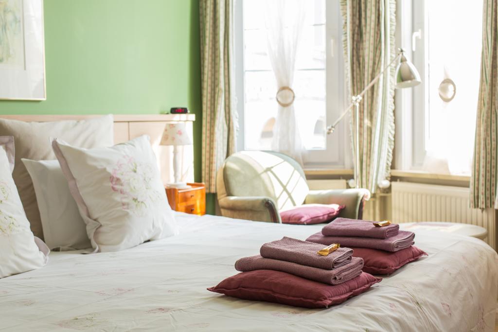R&Breakfast Bed and Breakfast Roeselare Exteriör bild